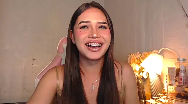 Snapshot of Ashely_Lewis chatting on 15, 1, 2025 Ashely Lewis online show from 15, 1, 2025