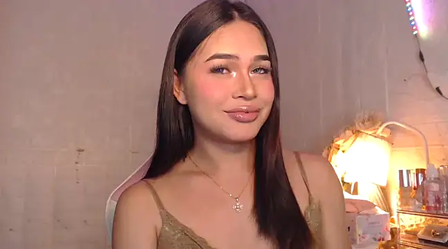 Snapshot of Ashely_Lewis chatting on 19, 1, 2025 Ashely Lewis online show from 19, 1, 2025