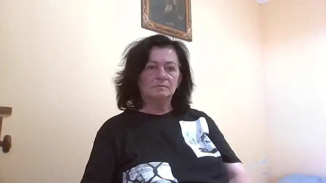 GypsiQueen2 online show from 17, 6, 2026