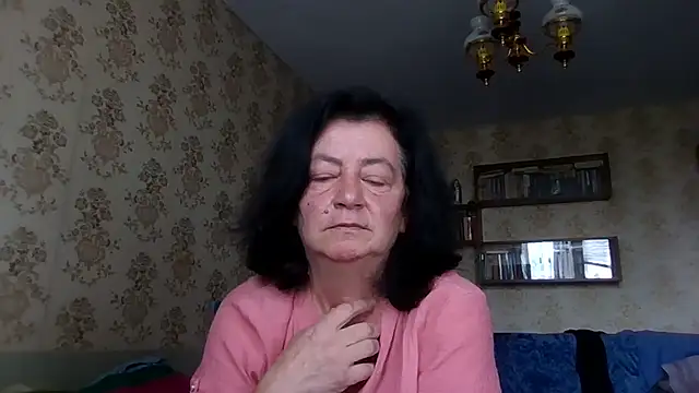 GypsiQueen2 online show from 24, 7, 2026