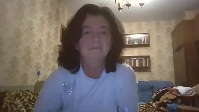 GypsiQueen2 online show from 24, 7, 2026