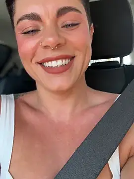 LukeLouHarvey online show from 7, 10, 2025