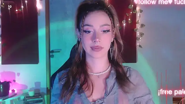 Snapshot of sakura_beauty chatting on 5, 10, 2025 sakura beauty online show from 5, 10, 2025