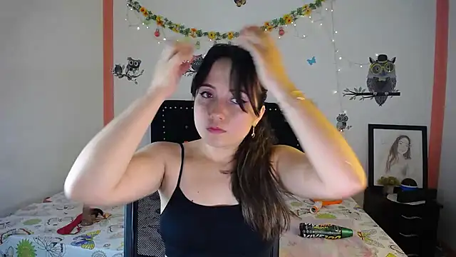 naughty girl 4u online show from 22, 2, 2025