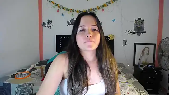 naughty girl 4u online show from 5, 3, 2025