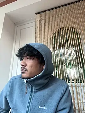 juniiorre online show from 27, 10, 2025