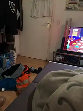 David19932908 online show from 9, 12, 2024