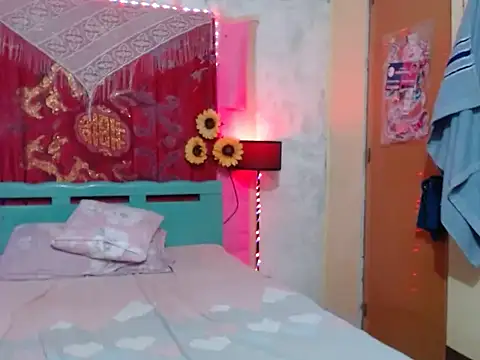 UrAsianPrincessDanie online show from 7, 5, 2026