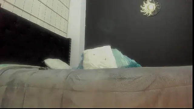 amareto queen online show from 9, 2, 2025