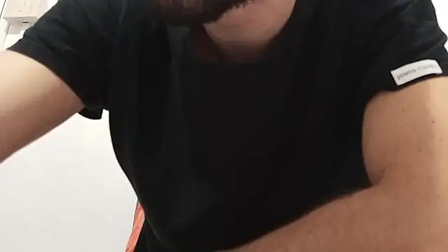 Hotboyo01 online show from 26, 2, 2026