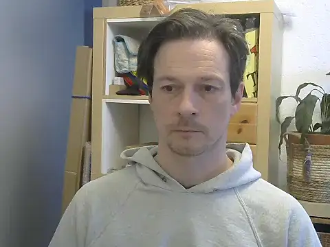 snowypaul11 online show from 31, 1, 2025