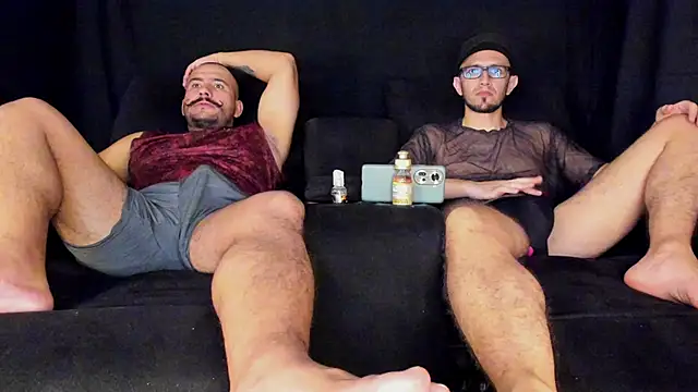 Snapshot of dylanstrong_ chatting on 20, 3, 2025 dylanstrong online show from 20, 3, 2025