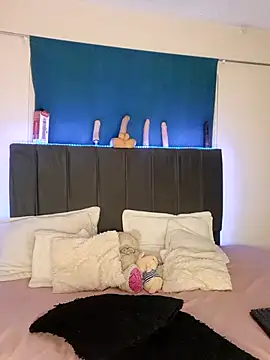 Snapshot of anna_dolls_ chatting on 6, 10, 2025 anna dolls  online show from 6, 10, 2025