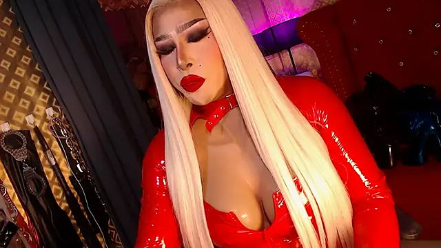 Snapshot of AntoniaSaints chatting on 10, 11, 2025 AntoniaSaints online show from 10, 11, 2025