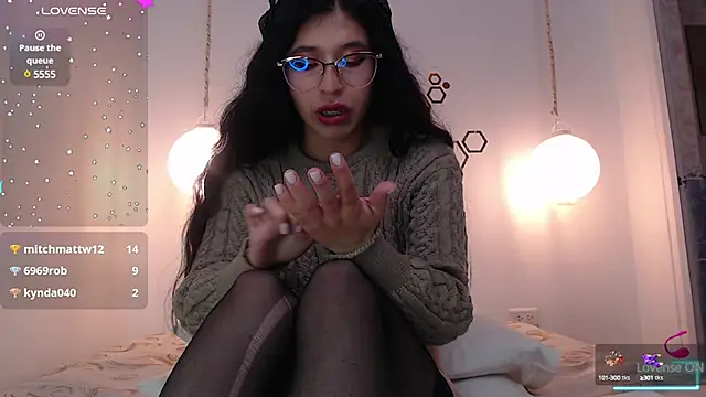 adriscute online show from 29, 1, 2025