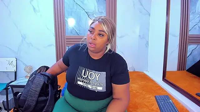 HannyMansonh online show from 22, 2, 2025