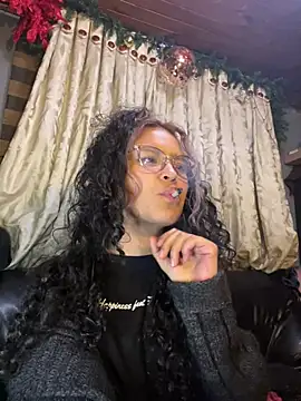 Hathorlove online show from 3, 2, 2025