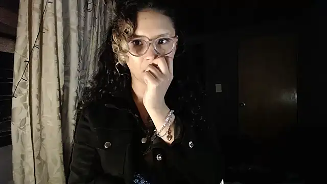 Hathorlove online show from 13, 11, 2025