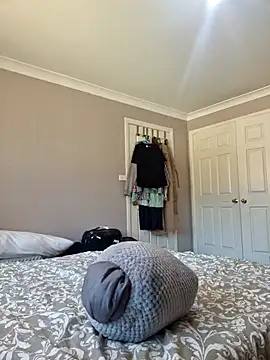 Snapshot of AmGuy23 chatting on 28, 2, 2025 AmGuy23 online show from 28, 2, 2025