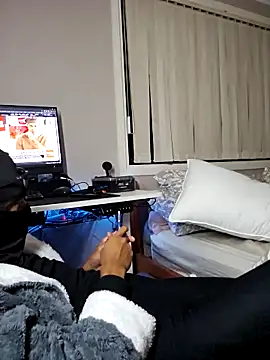 Snapshot of AmGuy23 chatting on 6, 3, 2025 AmGuy23 online show from 6, 3, 2025