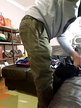 Snapshot of AmGuy23 chatting on 11, 9, 2025 AmGuy23 online show from 11, 9, 2025