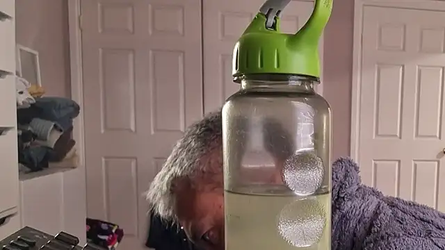 Snapshot of AmGuy23 chatting on 19, 9, 2025 AmGuy23 online show from 19, 9, 2025