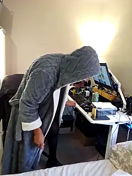 Snapshot of AmGuy23 chatting on 2, 12, 2025 AmGuy23 online show from 2, 12, 2025