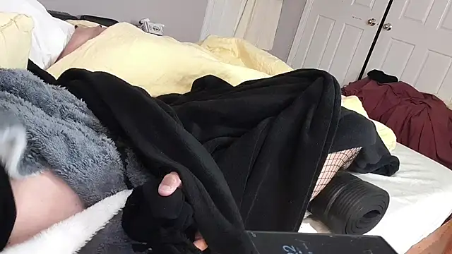 Snapshot of AmGuy23 chatting on 14, 1, 2026 AmGuy23 online show from 14, 1, 2026