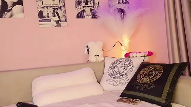 NaomiBlack35 online show from 10, 9, 2025