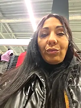 LeticiaWoods online show from 28, 4, 2026