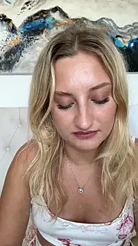 MileySummer online show from 3, 10, 2025