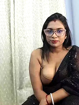 Snapshot of Queen_Dolly chatting on 27, 9, 2025 Queen Dolly online show from 27, 9, 2025