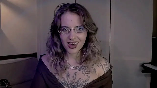 risha laas online show from 5, 12, 2024