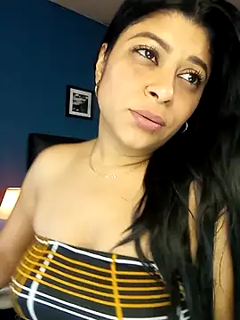 Lashmy111 online show from 2, 3, 2025