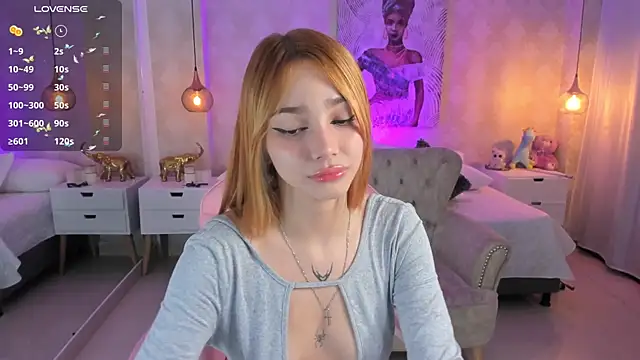 LITTLE-VIVI online show from 6, 1, 2025