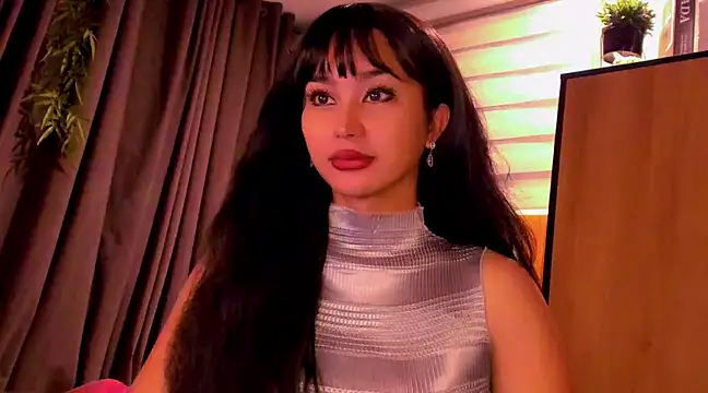 YOURCRISTINAS online show from 16, 1, 2025