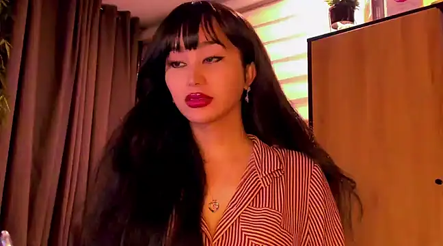 YOURCRISTINAS online show from 17, 1, 2025