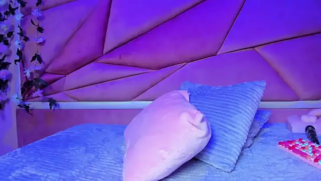 luna miler  online show from 29, 10, 2025