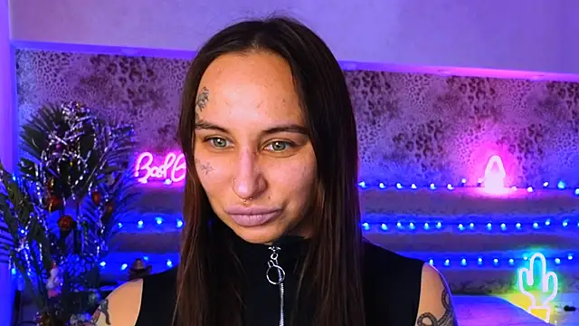 Cool Freak  online show from 2, 1, 2025