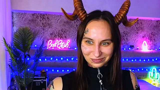 Cool Freak  online show from 7, 2, 2025