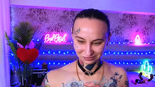 Cool Freak  online show from 10, 3, 2025