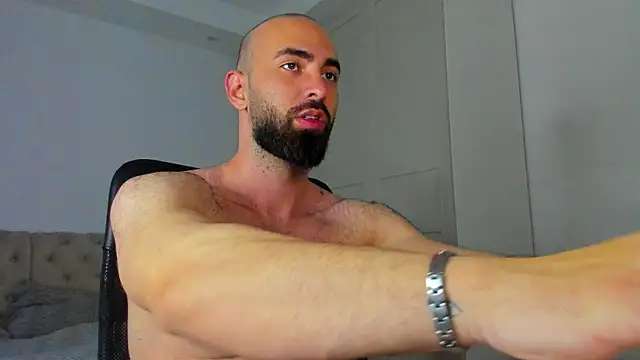 MichaelMasterss online show from 7, 5, 2026