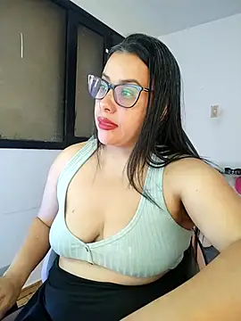 Snapshot of smile_sweetpao chatting on 28, 2, 2025 smile sweetpao online show from 28, 2, 2025