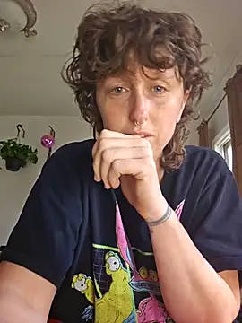 mossy kiss online show from 2, 11, 2025