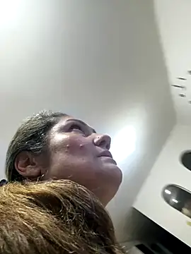 Snapshot of gabiTetas chatting on 21, 12, 2025 gabiTetas online show from 21, 12, 2025