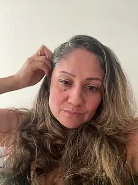 Snapshot of gabiTetas chatting on 10, 3, 2026 gabiTetas online show from 10, 3, 2026