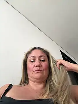 gabiTetas online show from 9, 5, 2026