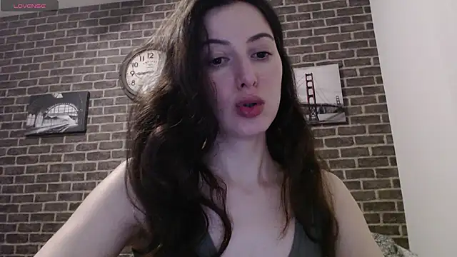  Hot Lady  online show from 20, 3, 2025
