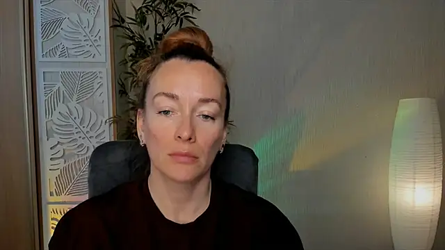 RebeccaMartinez online show from 4, 5, 2026