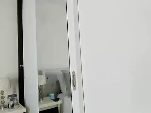 rachel evansxx online show from 12, 12, 2024